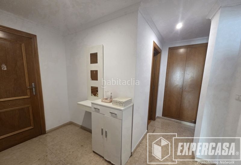 Foto 5377cb9e-e1a1-439b-9d2b-1b9f99691ce5. Piso en Carcaixent