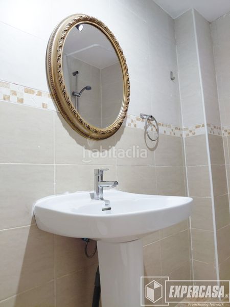 Foto be8f776e-e9d0-43fc-a511-50bbbe3926d7. Pis a Centre Alzira