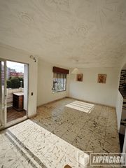 Etagenwohnung in Alquerieta