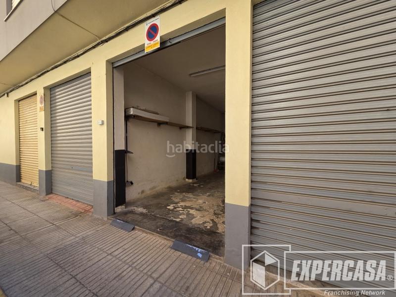 Foto aed97ee7-7c89-4a52-9d5c-1cfbd5c8e6fc. Parking coche en Sants Patrons Alzira