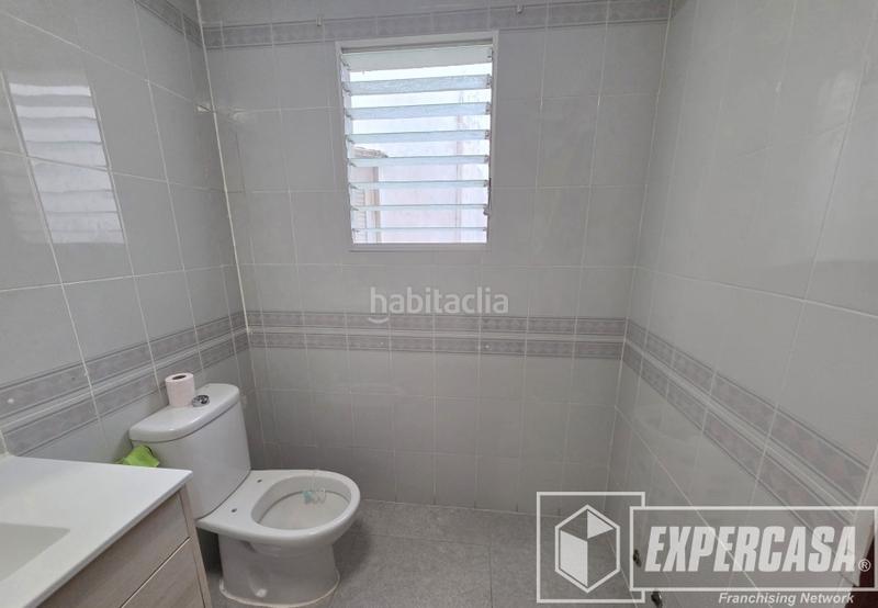 Foto f25fb826-ff3b-4758-a08f-93d44d997b2f. Pis a Alquenència - Venècia Alzira