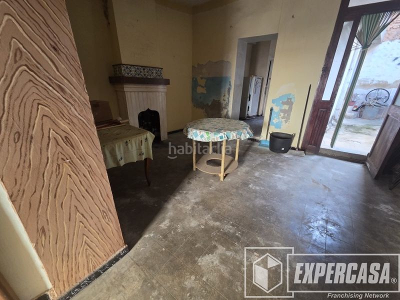 Foto 4adc8b7a-8f9b-46ee-ac72-6c262ef05958. Masia a Corbera