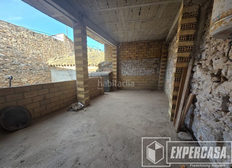 Foto ea3a313e-60a5-4024-baf0-f697f337782f. Masia a Corbera