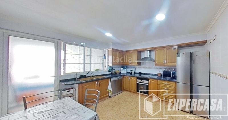 Foto ce56c7c9-304a-42ac-8596-12fe8ae98044. Appartement dans Pere Crespí Alzira
