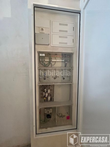 Foto 5b714895-213e-4305-842d-250a0bce50ff. Edificio en Caputxins Alzira
