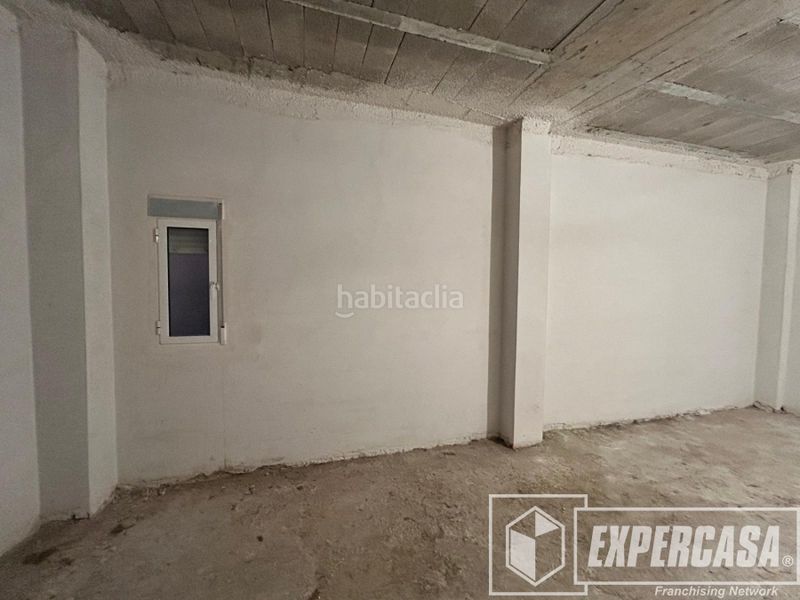 Foto 6c524d01-097b-47e5-aeda-f926cf1a81bb. Edificio en Caputxins Alzira