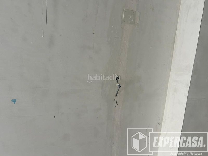 Foto 86cbdee3-3ce8-4c79-bace-25508ce1950c. Edificio en Caputxins Alzira