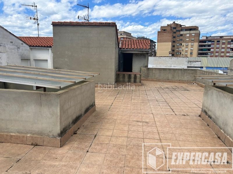 Foto c99f52eb-91e5-46f4-b03e-a92f0f61352e. Edificio en Caputxins Alzira