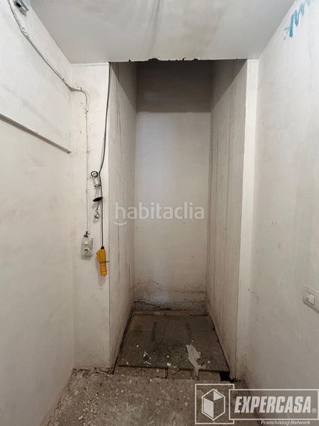 Foto cd0fa521-411c-4722-9c74-fa9395d466fb. Edificio en Caputxins Alzira