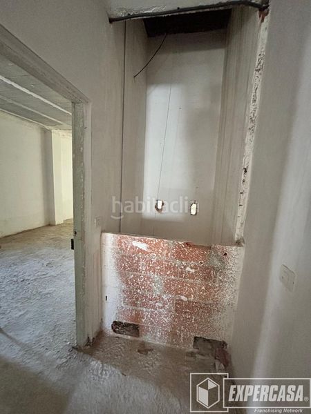 Foto d2baeb40-6583-44a6-bcf5-38f8530f9b17. Edificio en Caputxins Alzira