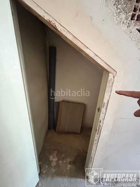 Foto d9d048c1-ee8f-49f7-abae-e9751e0b5307. Edificio en Caputxins Alzira