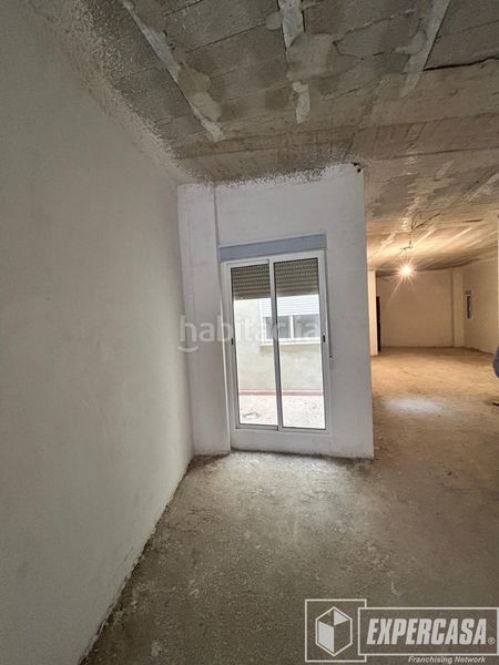 Foto f80b0f9b-c5d2-45fb-b0bc-a10ec9e91c50. Edificio en Caputxins Alzira