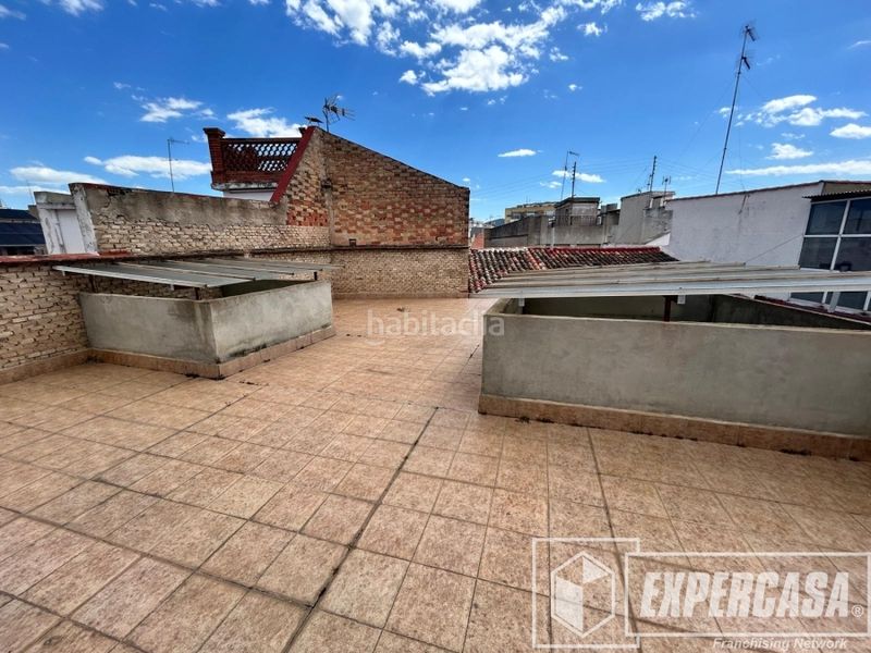 Foto 3a73ef45-3b69-41c0-b82a-15a2a72d312a. Edifici a Caputxins Alzira
