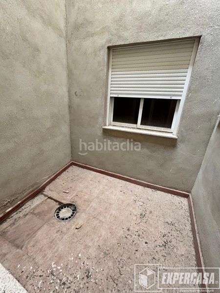 Foto 42a0f83e-ce40-4580-bee4-4af836c6da30. Edifici a Caputxins Alzira