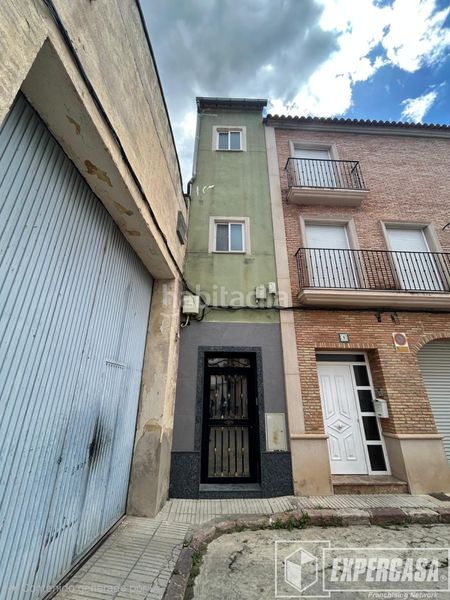 Foto 9c390ba1-e831-4984-b458-7353a04fa6d1. Edifici a Caputxins Alzira