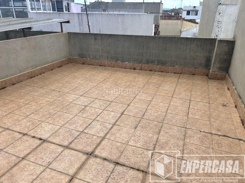 Foto e922f301-4cde-4631-9434-661f47a93236. Edifici a Caputxins Alzira