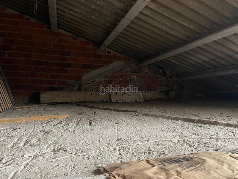 Foto 1dc351f0-ca28-411a-9dfd-0b994c85bdda. Casa amb calefacció aparcament a Vimianzo