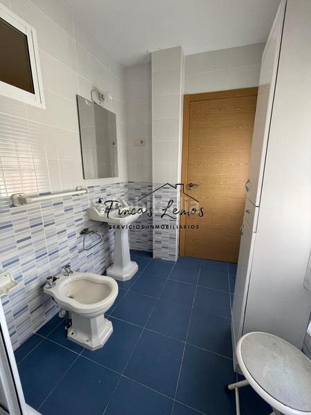 Foto 20670e78-f35f-4ade-a8cb-d3c6fcbe5d1c. Casa amb aparcament a Camariñas