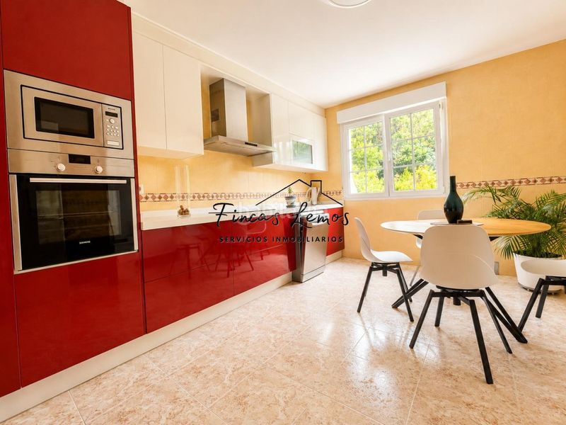 Foto 0d2a0864-29b9-4dad-9033-6678b2238d5b. Casa amb calefacció aparcament a Zas