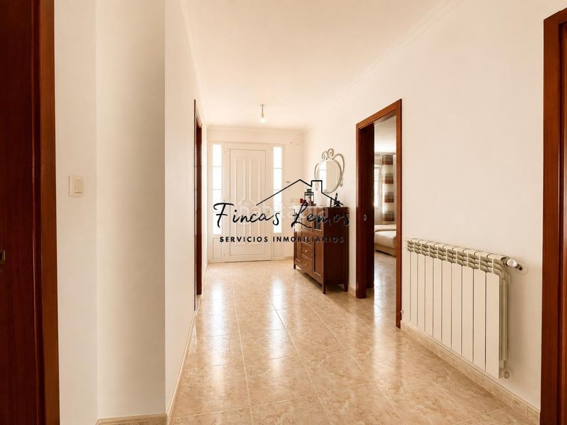 Foto 87ef2df3-aa8c-4906-80c2-5ade9d54b558. Casa amb calefacció aparcament a Zas