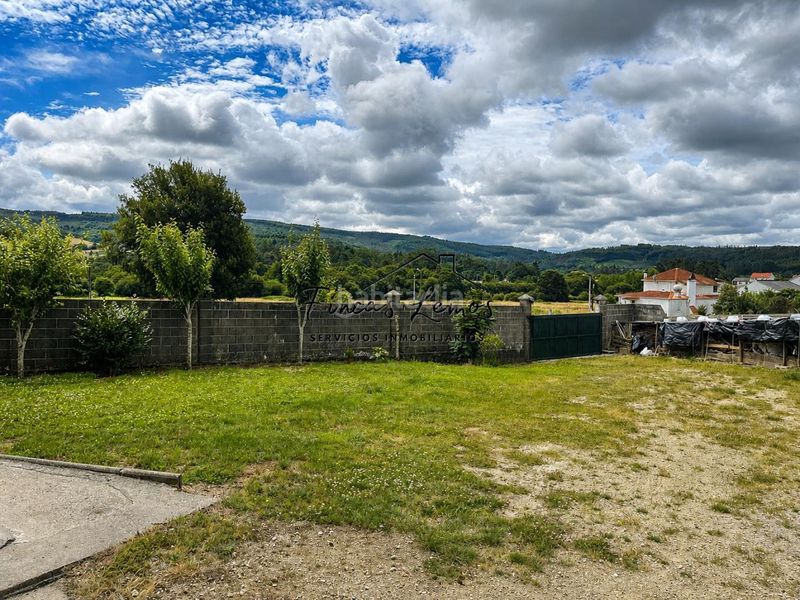 Foto a6d2f715-630f-4087-b0e6-f2546a170b63. Casa amb calefacció aparcament a Zas