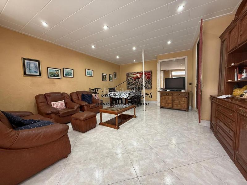 Foto 0814cfb4-eecf-46f6-a10c-f95ea6d536ea. Casa en Vimianzo