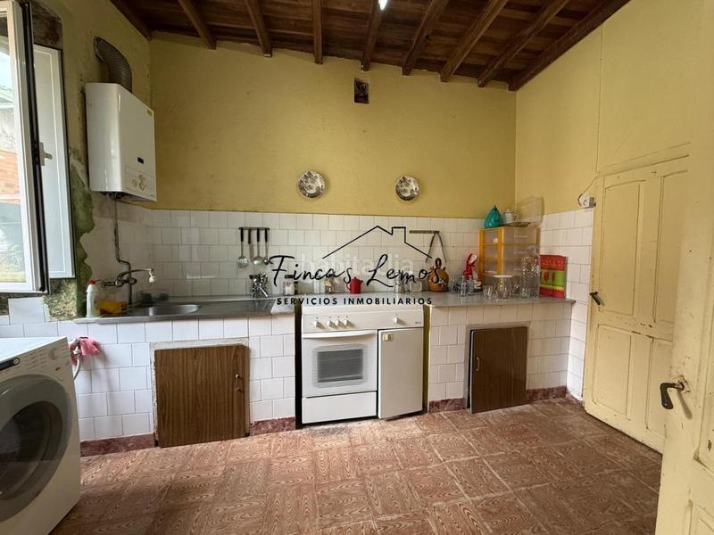 Foto b7c4ffd3-f29f-4e34-b439-bd5d9b9c8f4d. Casa en Vimianzo