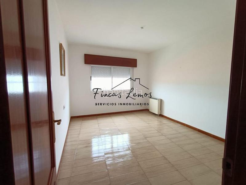 Foto d37f1cf5-6433-4a68-b4c6-404be2b3cc2b. Piso en Camariñas