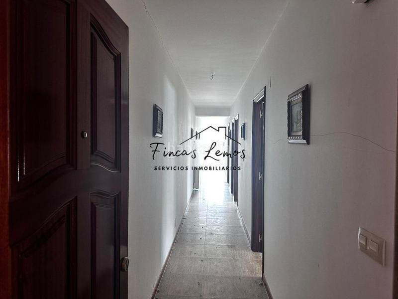 Foto ef6e94bd-0868-4f6e-82df-6ed683de17aa. Piso en Camariñas