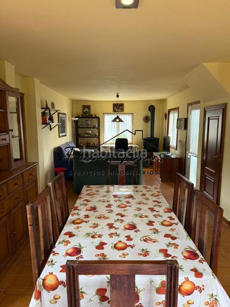 Foto 4449a004-80fd-4c43-a4dd-4e1c58d29160. Casa amb aparcament a Camariñas