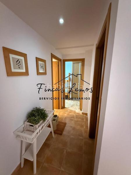 Foto 9bc7247b-ce54-4b86-8502-31d3ff4a5592. Piso en Corcubión