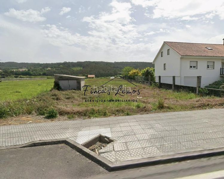 Foto d3139568-1cdf-4eee-9caf-d73cf9578d6e. Terreny residencial a Vimianzo