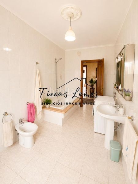 Foto b94c8dc0-2bef-4735-a7aa-543256a23861. Casa a Camariñas