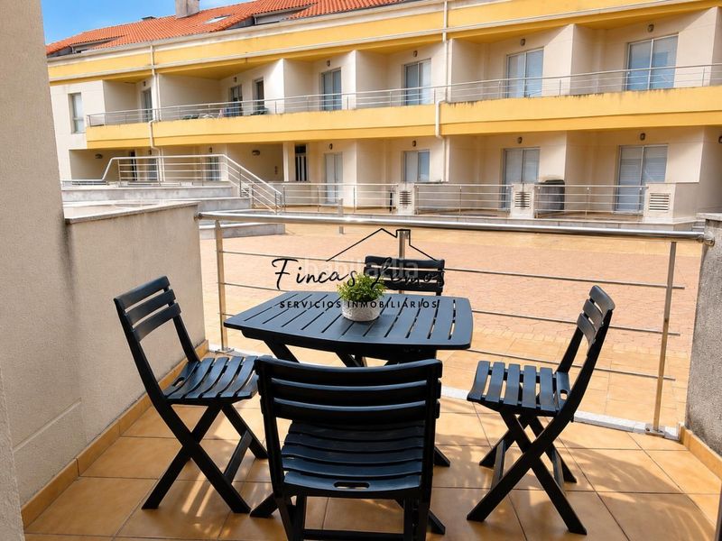 Foto 0b81092f-cf0a-4751-a629-573557a3d8fa. Rent flat with heating parking pool in Corcubión