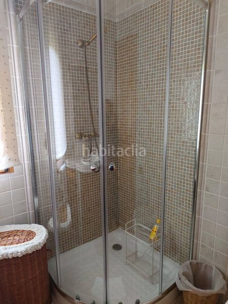 Foto 1f3c8cd0-bb58-4ee4-81e1-2b06f3a6657d. Xalet amb calefacció aparcament piscina a Bustarviejo