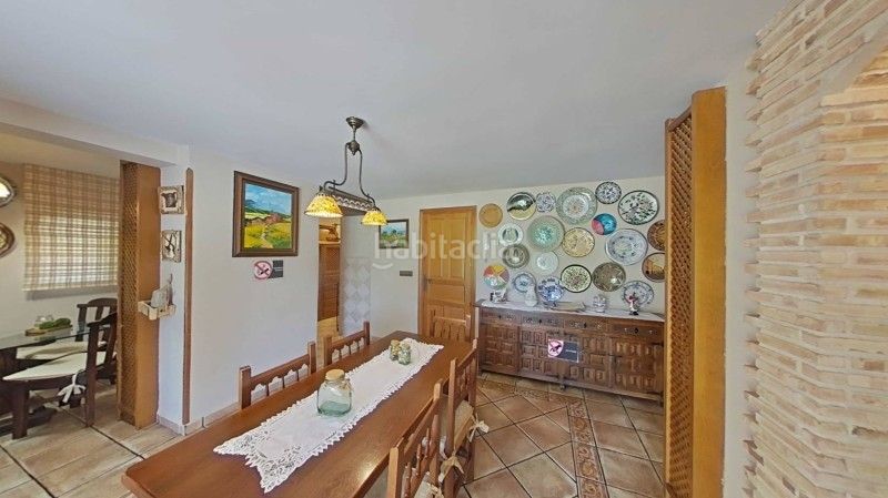 Foto 4afbd8ab-493b-4804-a054-6517bde8b152. Xalet amb calefacció aparcament piscina a Bustarviejo