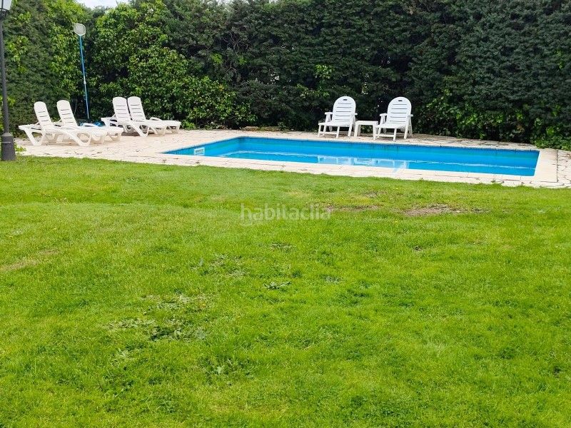 Foto adee153f-adb6-46a6-a099-a2e05ae2c573. Xalet amb calefacció aparcament piscina a Bustarviejo