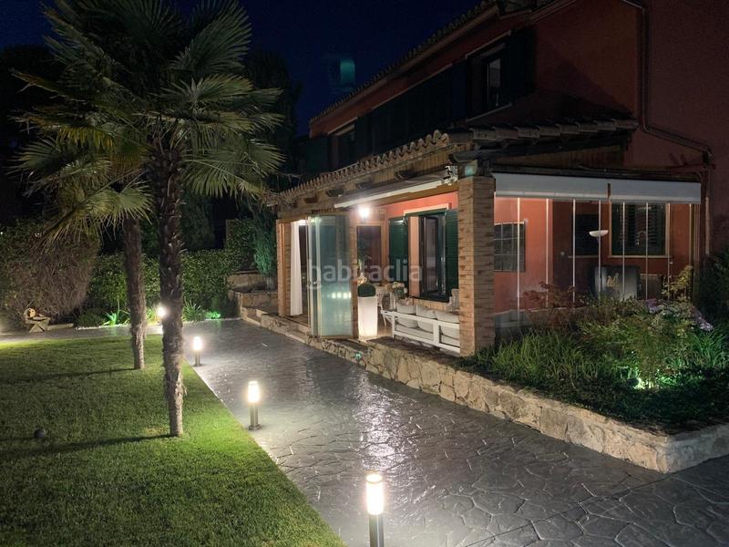 Foto 1f434b5a-f511-487e-a4d9-b44dab78dc36. Casa aparellada amb aparcament piscina a Bonanza Boadilla del Monte