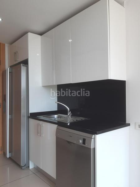 Foto 2439d97f-dc90-49a0-8168-0b79c2a10da1. Location appartement avec chauffage parking piscine dans Boadilla del Monte