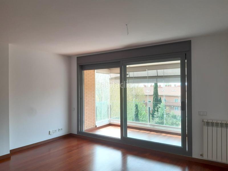 Foto 7b4d220d-a281-4d1e-aff0-3af0d8c865cd. Location appartement avec chauffage parking piscine dans Boadilla del Monte