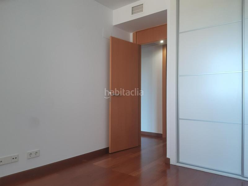 Foto 8893b9be-9fca-4814-b82d-b62e44e83a4f. Location appartement avec chauffage parking piscine dans Boadilla del Monte