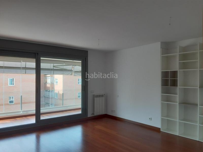 Foto d60c7b05-f2da-4d1f-a60d-c8cced1bee3c. Location appartement avec chauffage parking piscine dans Boadilla del Monte