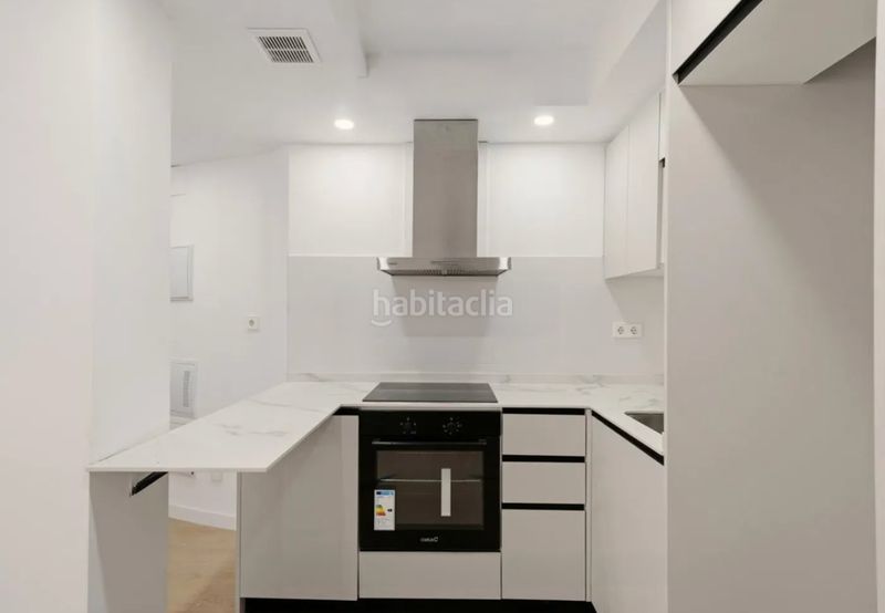 Foto dd40707c-a937-4a1b-9c74-698e97e4ea26. Pis amb calefacció a Bellas Vistas Madrid