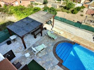 Casa en Bisbal del Peneds (La). Gran casa en el priorat de la bisbal