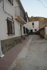 Masia  Los cerricos. Alquiler con opcion a compra, casa con 2 viviendas, a reestrenar