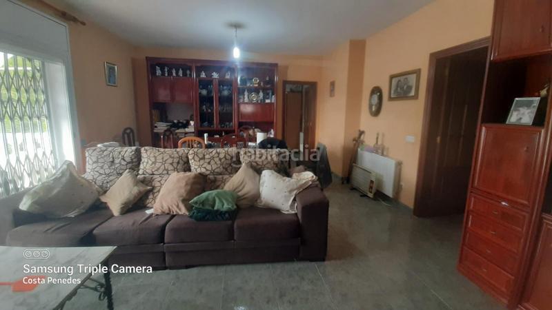 Foto aa5b8cfd-ff19-4ffa-aeb4-ab4e5da1d156. Chalet con riscaldamento parcheggio in Bisbal del Penedès (La)