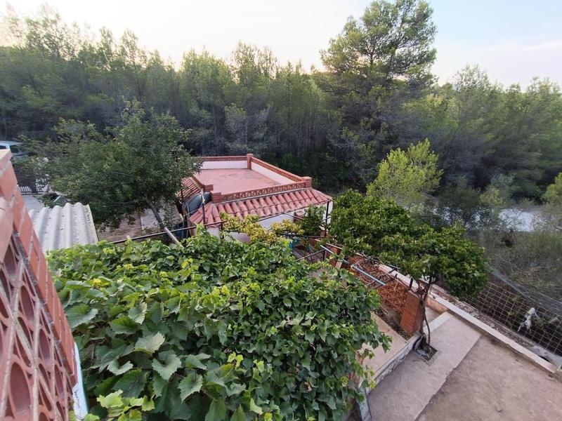 Foto ed928b5c-2823-4c95-815a-10ceb6f6d7f8. Chalet in Bisbal del Penedès (La)