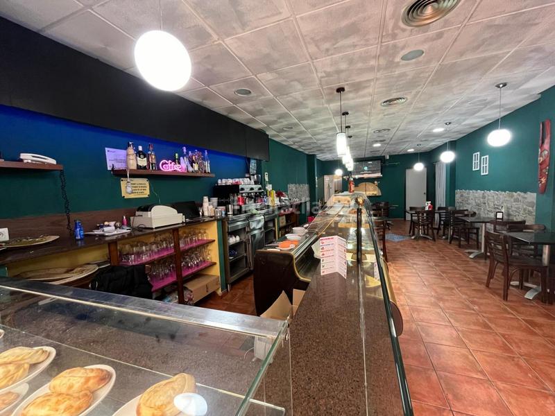 Foto 8539ddf0-65ad-492c-b31f-7135c51ec58e. Traspàs local comercial a Centre Vendrell (El)