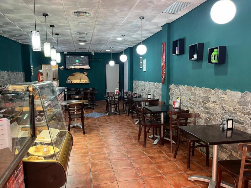 Foto 9f7eaae2-3b91-411a-8d33-53f44d1c7b03. Traspaso local comercial traspaso de local con salida de humos muy económico en Vendrell (El)