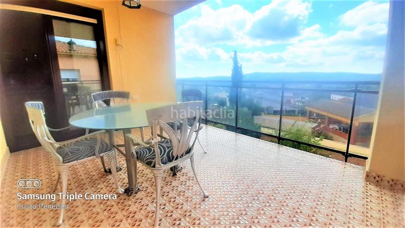 Foto 6a4798c1-1b66-4469-88f8-a340f534b5ec. Xalet amb calefacció aparcament a Bisbal del Penedès (La)